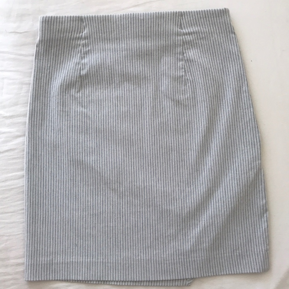 STRIPED MINI SKIRT - Picture 4 of 4